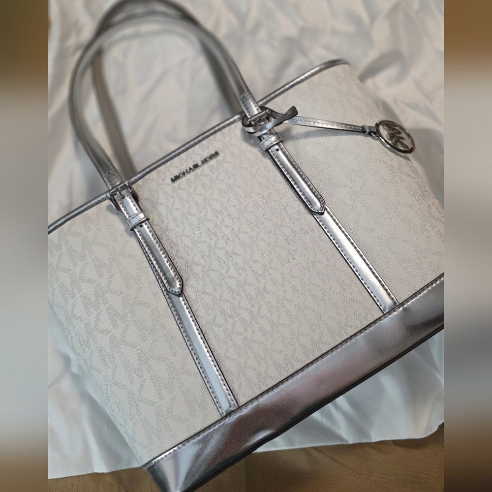 Michael Kors White and Silver Tote
